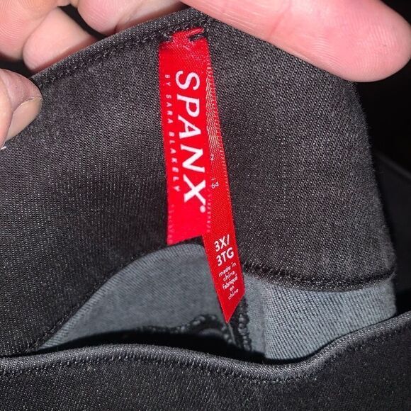 Spanx distressed black jean-ish shapewear raw hem 3x jeggings - Picture 4 of 5